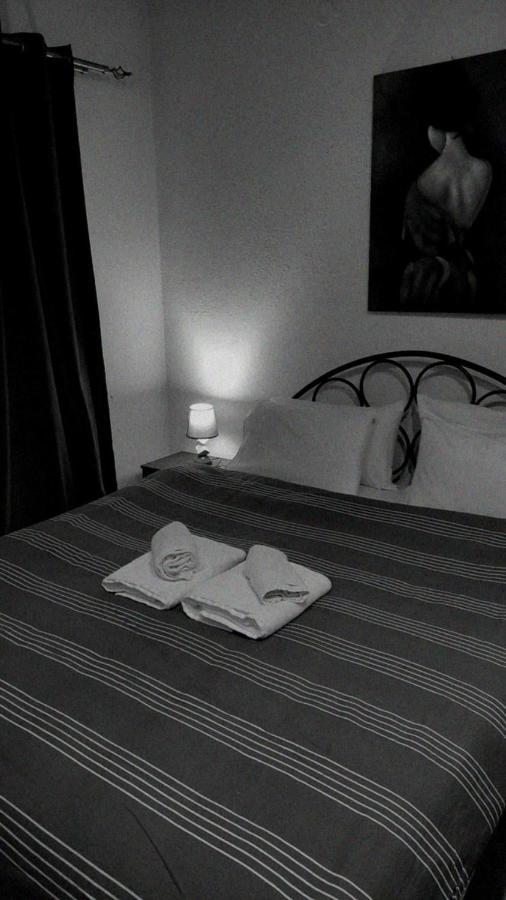 Guesthouse Adonis Káto Loutrákion エクステリア 写真
