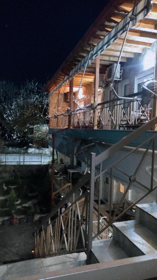 Guesthouse Adonis Káto Loutrákion エクステリア 写真